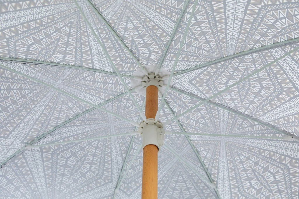 UPF50+ Kakadu Fringe Timber Beach Umbrella 200cm - Umbrella Beach