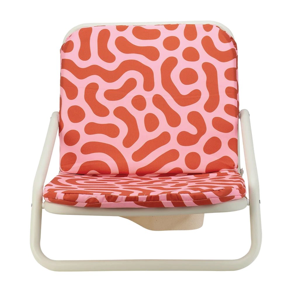 Deluxe Cushioned Beach Chair Red Squiggle - Umbrella Beach